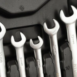 Hyundai Gereedschapset 61-delig 13 Hyundai Gereedschapset 61-delig -Pro Gereedschap Verkoop 59656 6.jpg 1200x600 14175ebc88