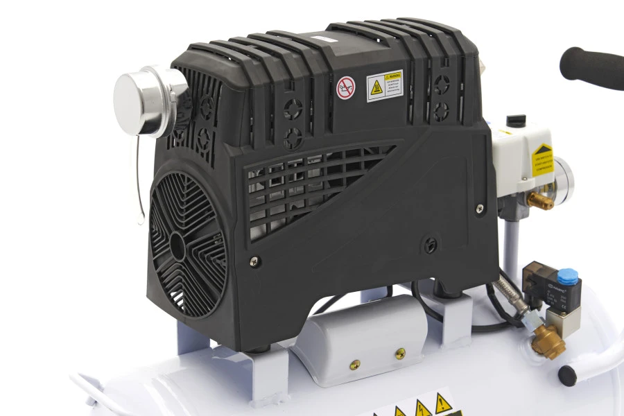 HBM 30 Liter Professionele Low Noise Compressor - Model 2 9 HBM 30 Liter Professionele Low Noise Compressor - Model 2 - Afbeelding 7