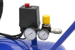 Michelin Compressor 100 Liter 3PK - 230 Volt 1129102951 -Pro Gereedschap Verkoop hbm 2076 13.jpg 1200x600 35ef5ebc88