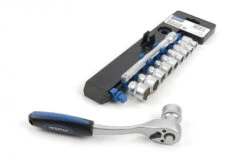 Hyundai 12 Delige Dopsleutel Sets CrV Kunststof Houder -Pro Gereedschap Verkoop hbm 477 1.jpg 1200x600 84680ebc88